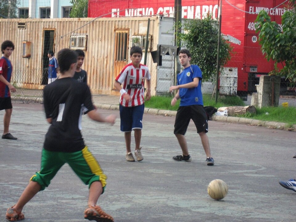 Fútbol y comunidad: la pasión que une generaciones