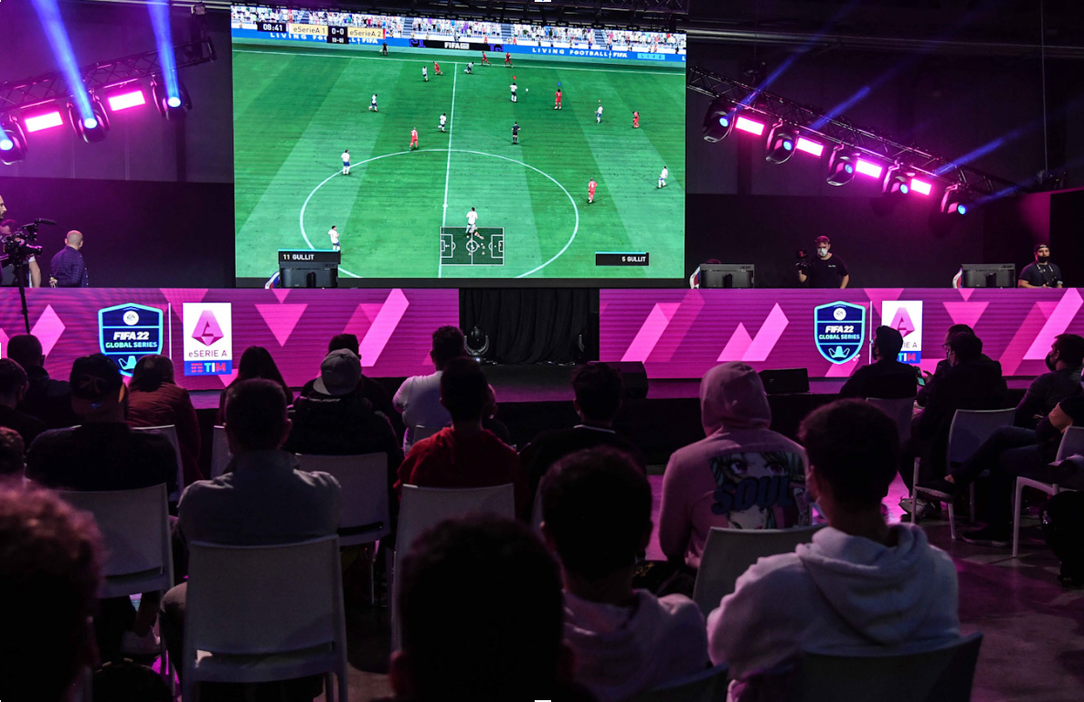 El auge de las ligas de fútbol virtual y de su afición esports