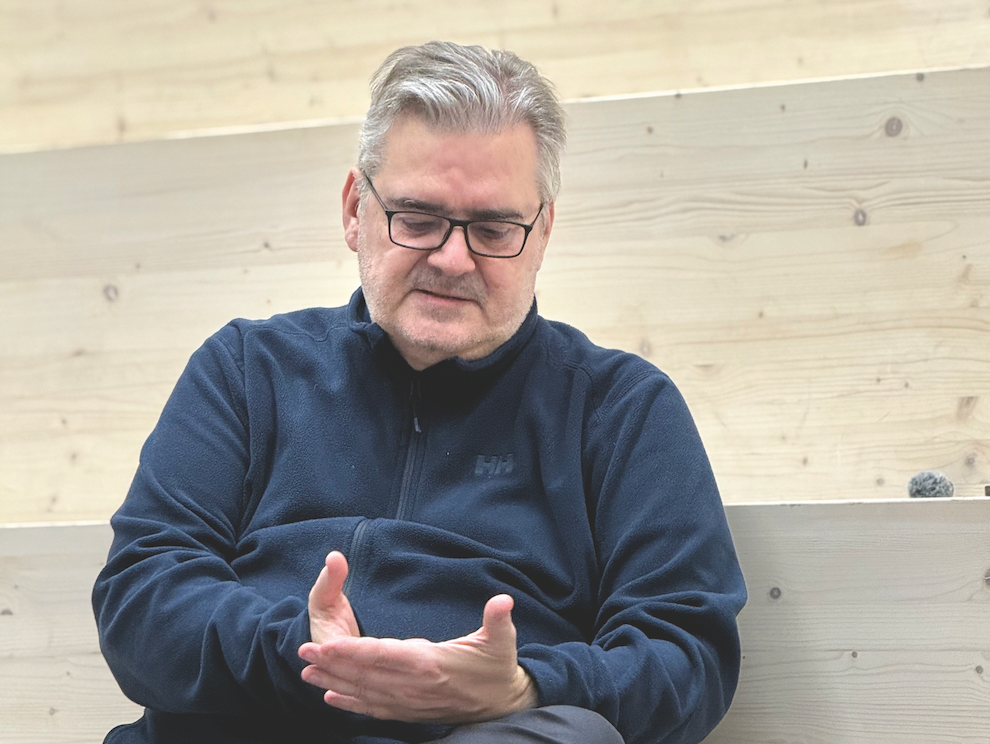 Sergi Pàmies: «El motor de la vida intelectual y biográfica de Cruyff es la rebeldía y la audacia»