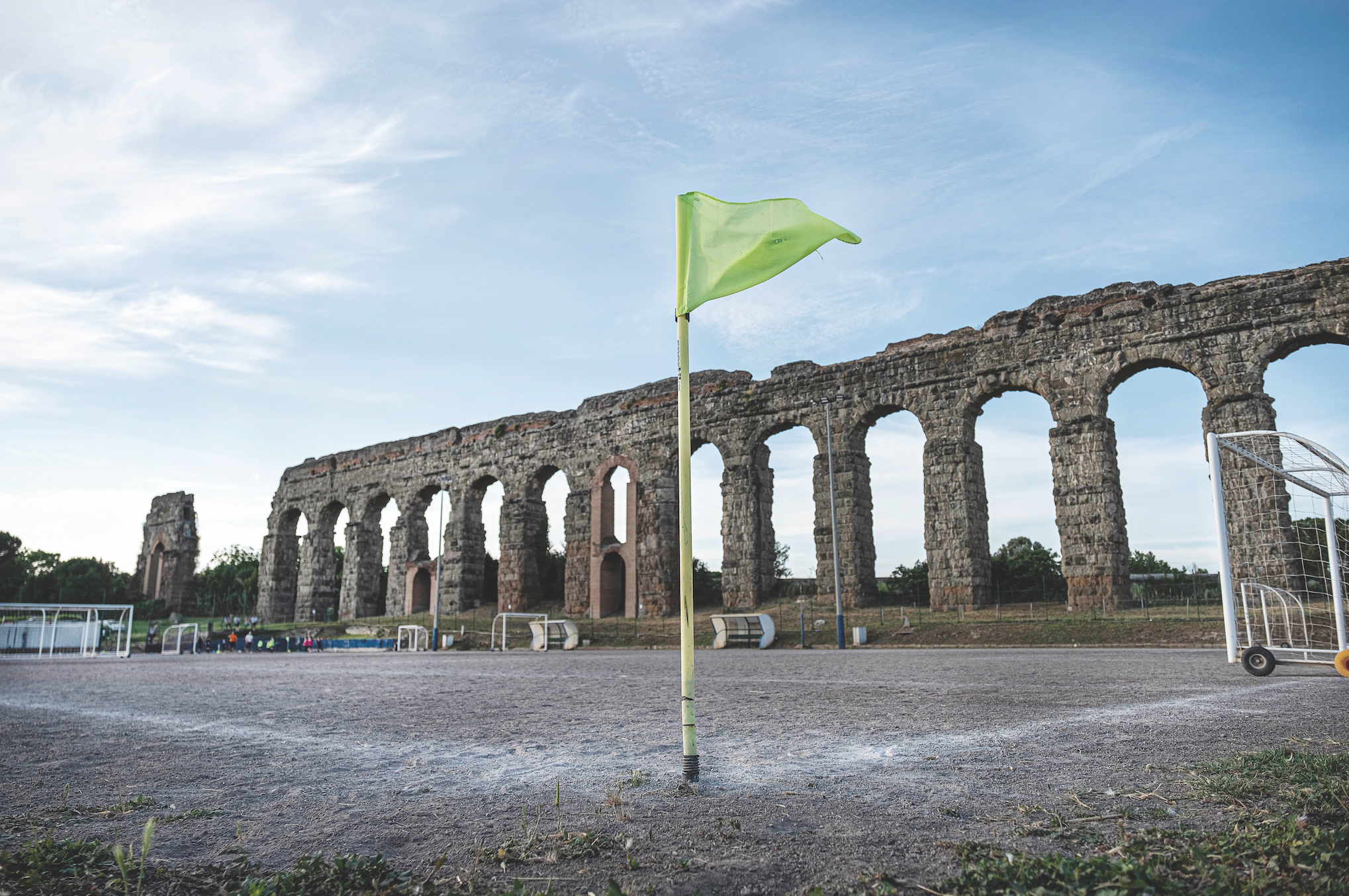 Los campos de fútbol romanos donde Pasolini recuperaba la infancia