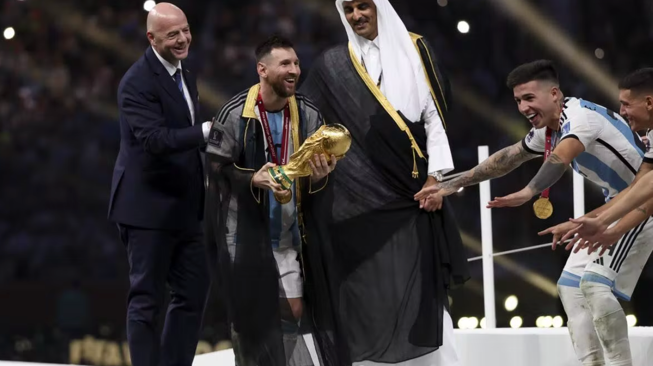 ¿Por qué se jugó un Mundial en Qatar? El FIFAGate y el QatarGate